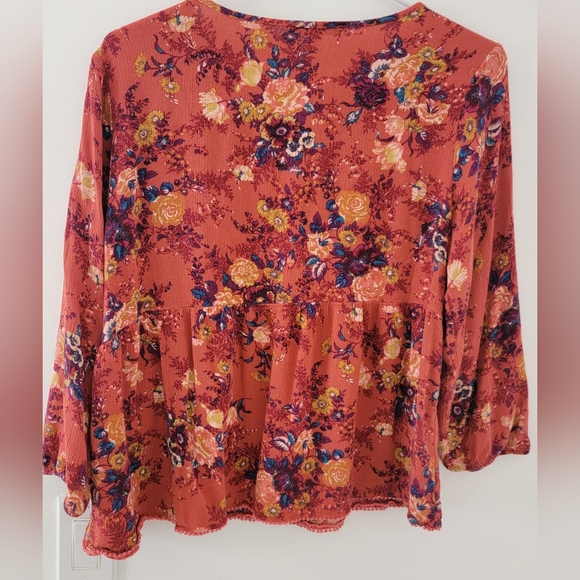American Eagle Boho Floral Top Size M - Picture 5 of 6